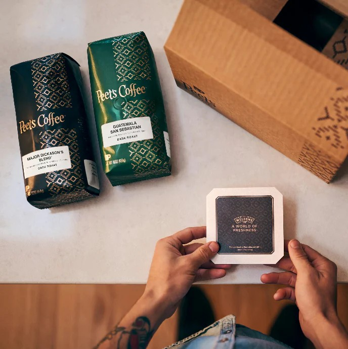 Peet’s Espresso Forte dark roast coffee bag with chocolate truffle, lemon curd, and hazelnut flavor notes.
